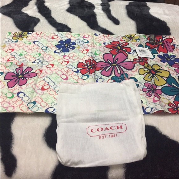 COPY - Coach Scarf - Picture 2 of 3